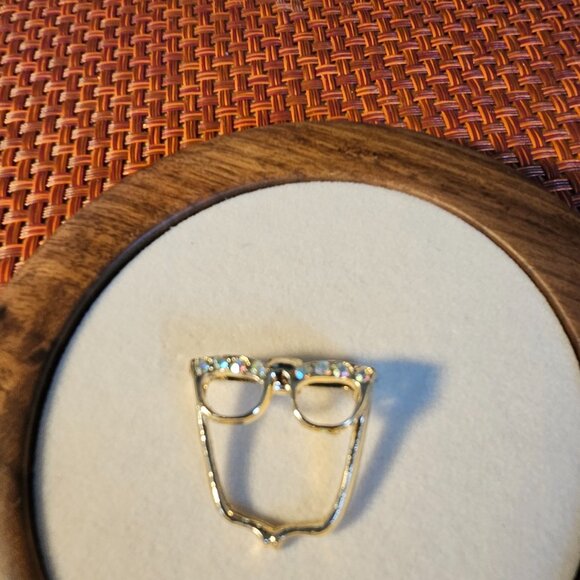 Vintage Eyeglass Pin/Brooch with Rhinestones - Picture 2 of 3